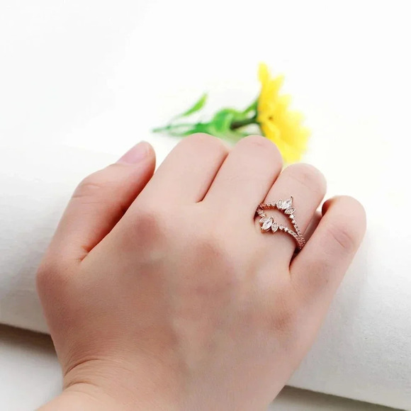 Women's 925 Sterling Silver  Marquise Cut CZ Stack Rings Set 2pcs Crown Wedding - Picture 2 of 7